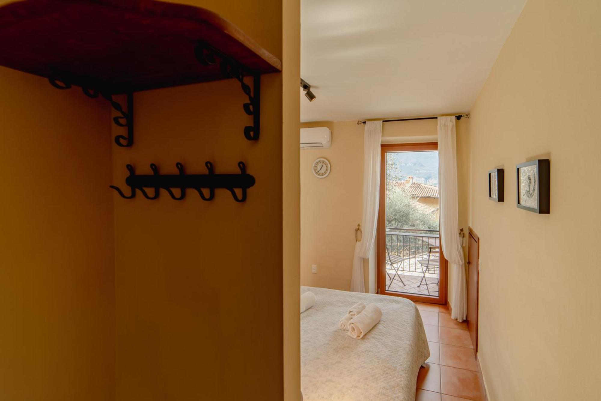 Garda Doma Bed & Breakfast Brenzone sul Garda Exterior photo