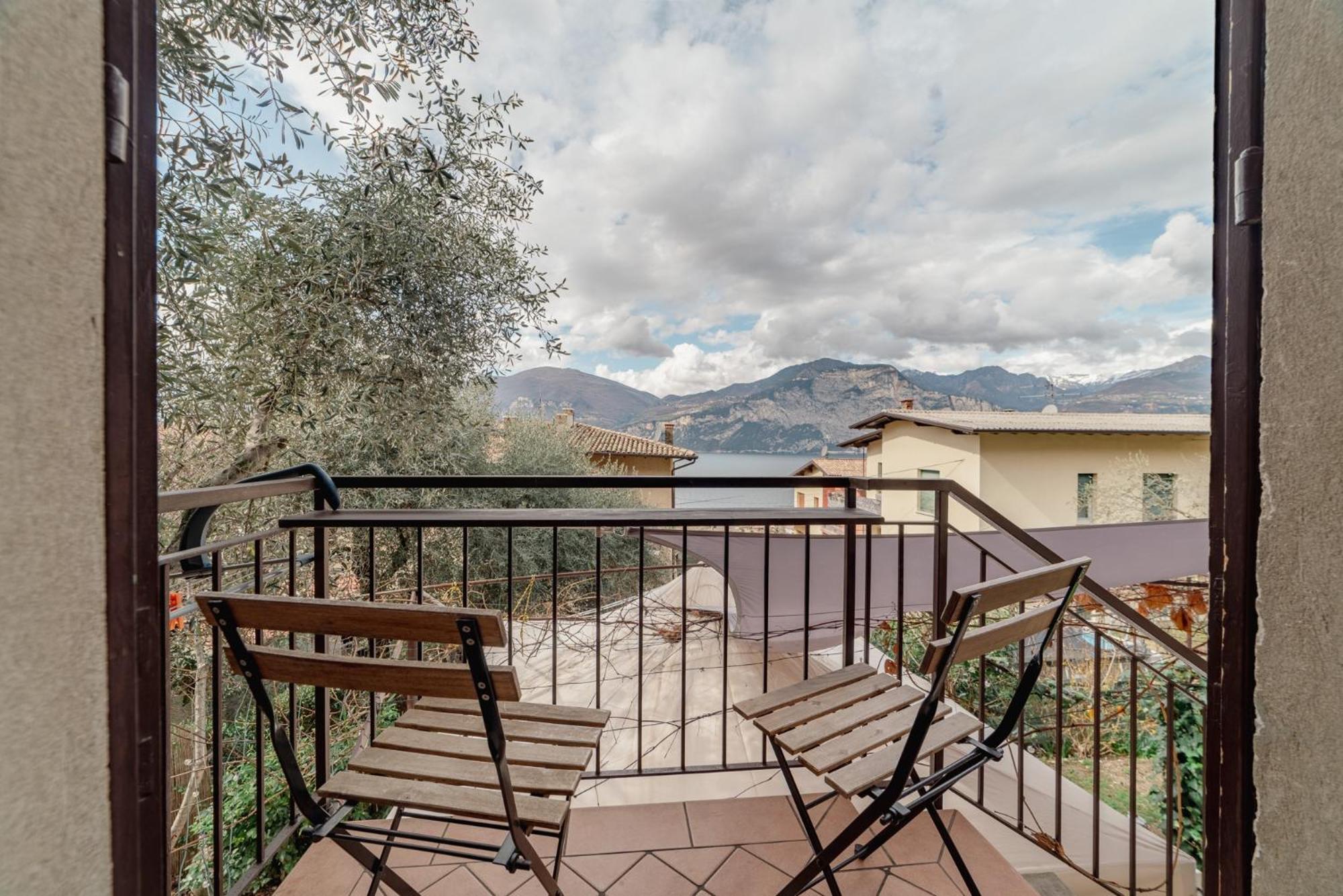 Garda Doma Bed & Breakfast Brenzone sul Garda Exterior photo