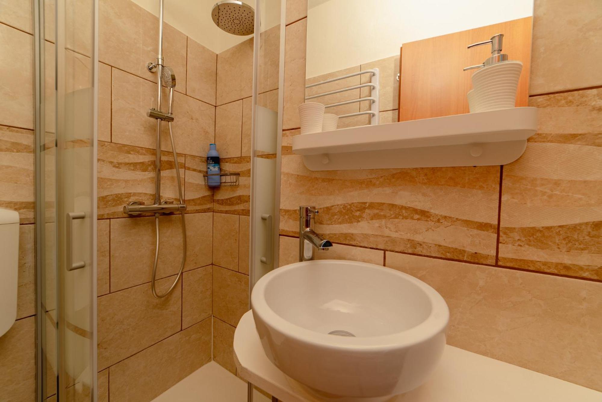 Garda Doma Bed & Breakfast Brenzone sul Garda Exterior photo